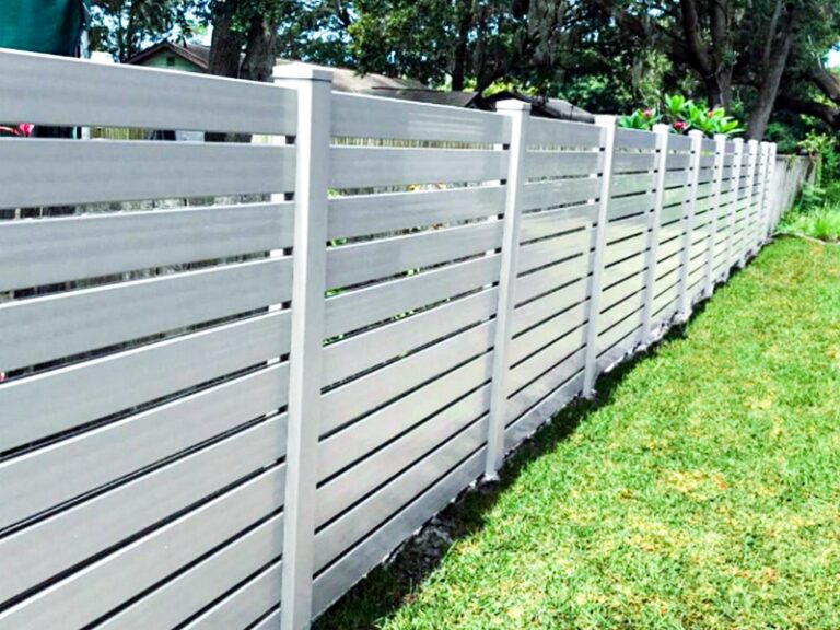 PVC builders in Massachusetts - PVC Fence Installation Company